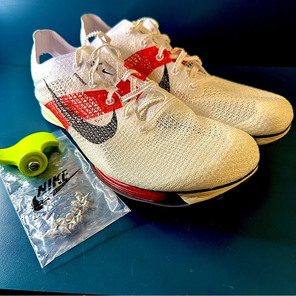 Sz.9 Nike Air Zoom Victory 'Eliud Kipchoge' FJ0668-100 | Men’s Track Shoes